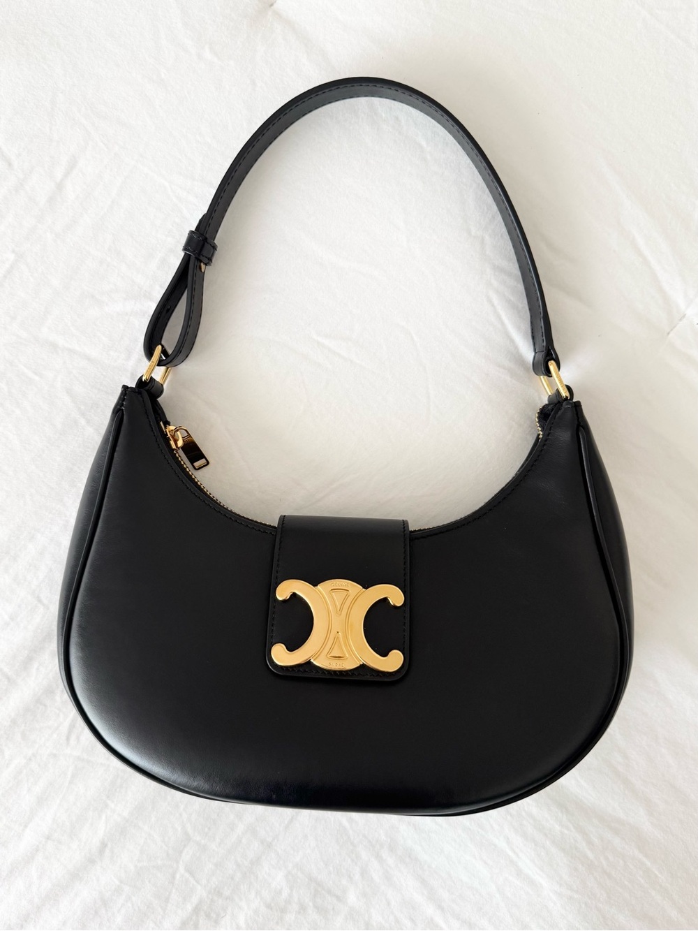 CELINE MEDIUM AVA TRIOMPHE BAG